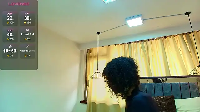 Zia Green online show from March 2025 07:39:01 PM