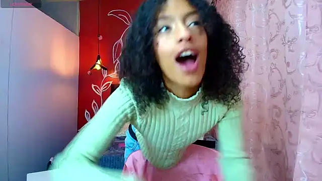 Zia Green online show from March 2025 12:12:01 PM