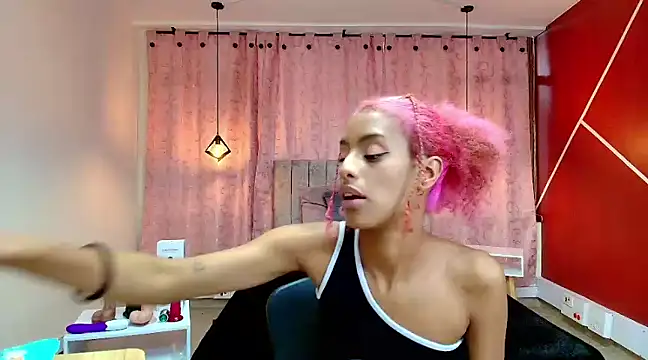 Zia Green online show from March 2025 07:53:01 PM