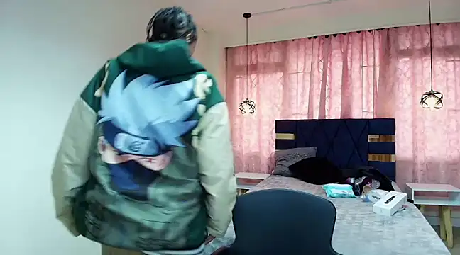 Zia Green online show from February 2025 12:04:01 PM