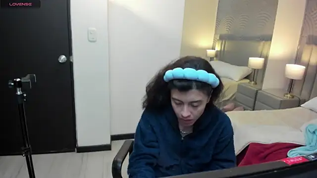 Snapshot of JaneLondon chatting on March 2026 11:46:02 AM JaneLondon online show from March 2026 11:46:02 AM