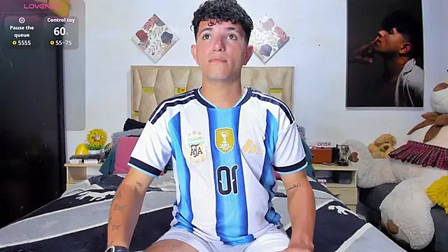 patrick sanzz online show from March 2026 08:33:01 PM