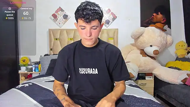 Snapshot of patrick_sanzz chatting on December 2025 10:58:02 PM patrick sanzz online show from December 2025 10:58:02 PM