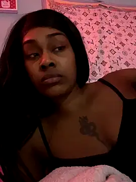 ebonycatlisaaaalime online show from November 2025 12:06:02 AM