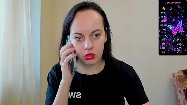 Sabrina Lavv online show from October 2025 10:45:01 AM