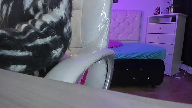 Amy Kiitty  online show from March 2026 12:54:01 PM