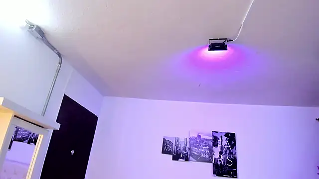 Amy Kiitty  online show from March 2026 01:24:01 PM