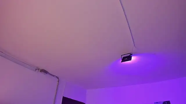 Snapshot of Amy_Kiitty_ chatting on February 2026 01:00:02 PM Amy Kiitty online show from February 2026 01:00:02 PM