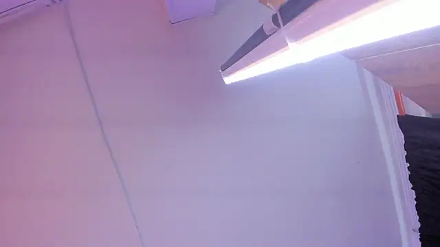 Amy Kiitty  online show from October 2025 01:14:02 PM