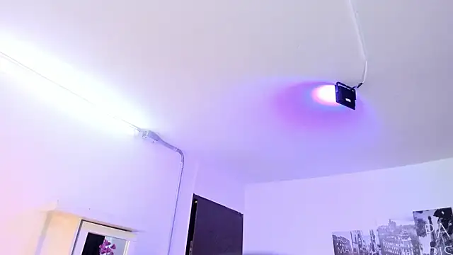 Snapshot of Amy_Kiitty_ chatting on November 2025 12:42:02 PM Amy Kiitty online show from November 2025 12:42:02 PM