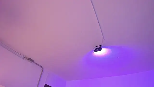 Snapshot of Amy_Kiitty_ chatting on November 2025 01:33:01 PM Amy Kiitty online show from November 2025 01:33:01 PM