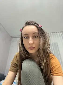 viviandaimond1 online show from April 2026 10:11:01 PM