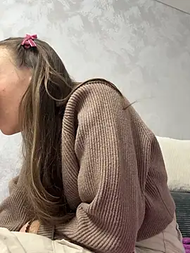 Snapshot of viviandaimond1 chatting on February 2026 03:34:02 PM viviandaimond1 online show from February 2026 03:34:02 PM