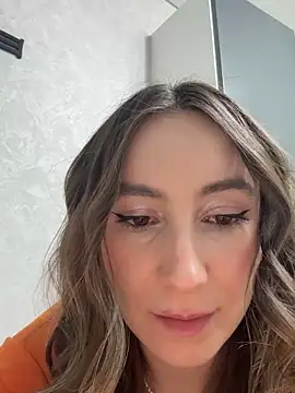 Snapshot of viviandaimond1 chatting on March 2026 04:36:02 PM viviandaimond1 online show from March 2026 04:36:02 PM