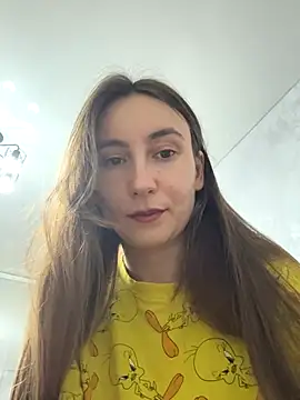 Snapshot of viviandaimond1 chatting on October 2025 06:42:02 PM viviandaimond1 online show from October 2025 06:42:02 PM