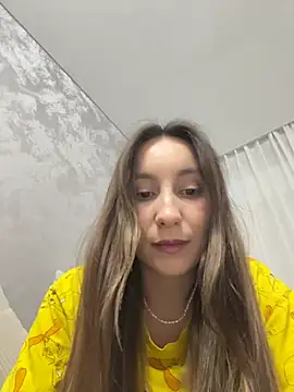 Snapshot of viviandaimond1 chatting on February 2026 07:20:01 PM viviandaimond1 online show from February 2026 07:20:01 PM