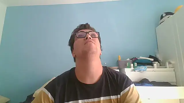 Snapshot of sorolla12 chatting on October 2025 01:08:01 PM sorolla12 online show from October 2025 01:08:01 PM