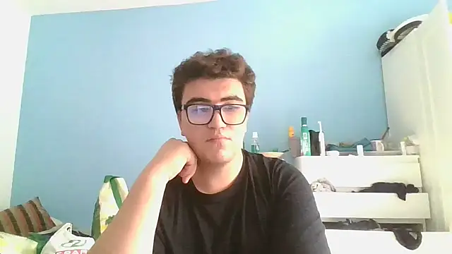 Snapshot of sorolla12 chatting on December 2025 02:33:01 PM sorolla12 online show from December 2025 02:33:01 PM