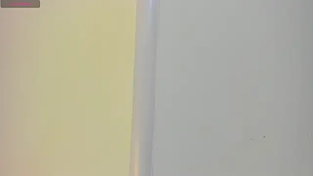 KarinaSimonz online show from March 2026 10:40:01 PM