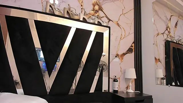 KarinaSimonz online show from February 2026 01:16:02 AM