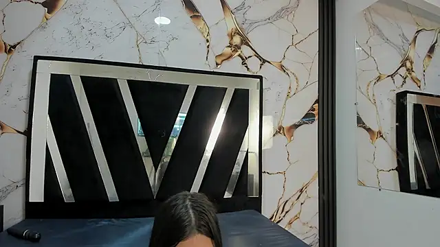 Snapshot of KarinaSimonz chatting on November 2025 07:39:02 PM KarinaSimonz online show from November 2025 07:39:02 PM