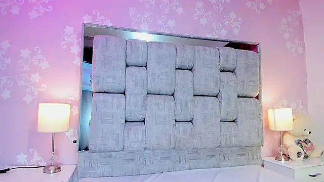 KarinaSimonz online show from March 2026 02:28:01 AM