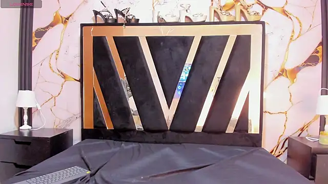 KarinaSimonz online show from January 2026 08:03:01 PM