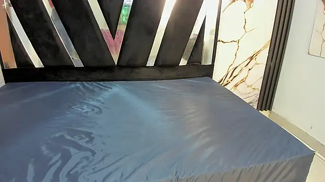 Snapshot of KarinaSimonz chatting on November 2025 07:29:02 PM KarinaSimonz online show from November 2025 07:29:02 PM