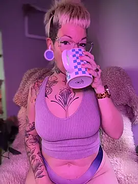 GoldieBakeman online show from February 2026 07:02:02 PM