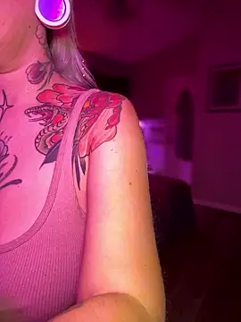 GoldieBakeman online show from January 2026 06:02:02 PM