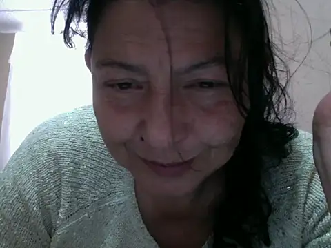 Snapshot of straichathot_08 chatting on December 2025 07:13:01 PM straichathot 08 online show from December 2025 07:13:01 PM