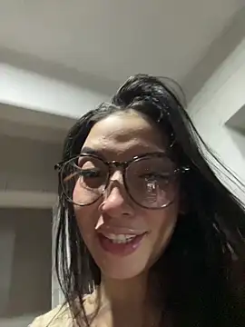  Chartlotte online show from October 2025 02:13:02 AM