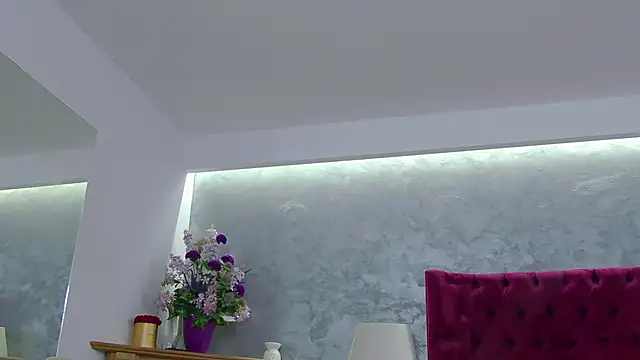 Lorennameliyy online show from November 2025 06:12:02 AM