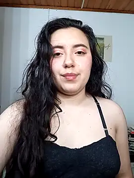 Emi chik online show from December 2025 09:26:01 AM