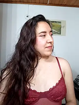 Snapshot of Emi_chik chatting on October 2025 11:22:02 AM Emi chik online show from October 2025 11:22:02 AM