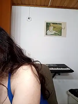 Emi chik online show from January 2026 11:16:01 AM