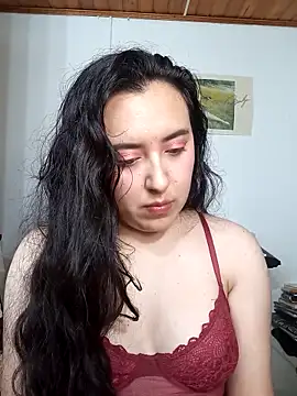 Emi chik online show from November 2025 09:32:01 AM