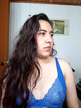 Emi chik online show from October 2025 11:09:01 AM