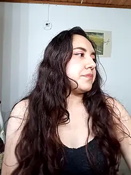 Snapshot of Emi_chik chatting on October 2025 10:34:01 AM Emi chik online show from October 2025 10:34:01 AM