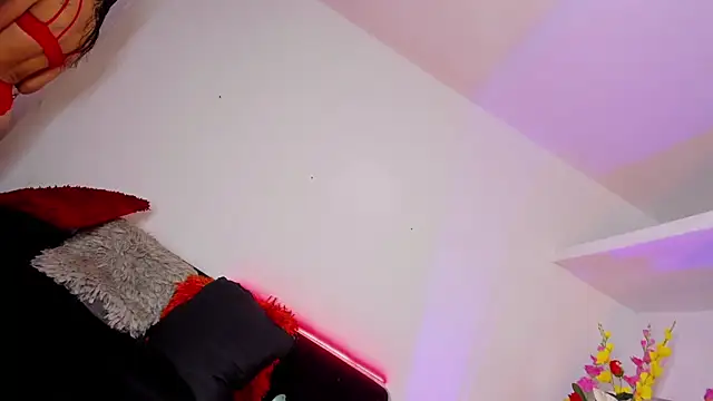 Snapshot of Eyleen_Santos chatting on December 2025 08:28:02 PM Eyleen Santos online show from December 2025 08:28:02 PM