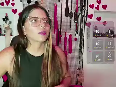 Snapshot of Megaan_Greey chatting on March 2025 09:34:01 PM Megaan Greey online show from March 2025 09:34:01 PM