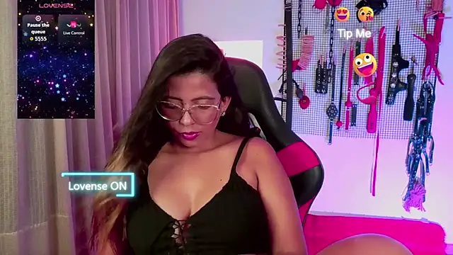 Snapshot of Megaan_Greey chatting on October 2025 01:12:02 PM Megaan Greey online show from October 2025 01:12:02 PM