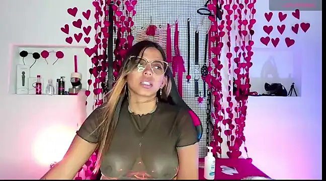 Snapshot of Megaan_Greey chatting on February 2025 08:03:01 PM Megaan Greey online show from February 2025 08:03:01 PM