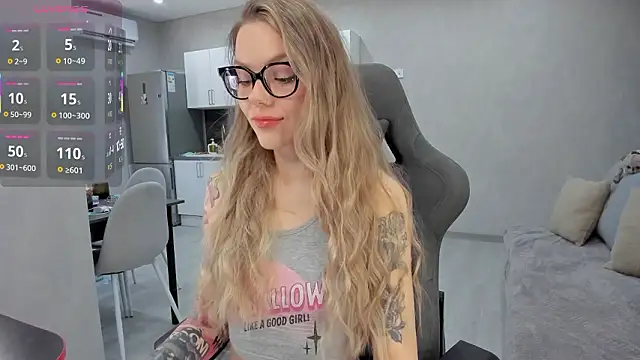 Marta May  online show from March 2026 10:54:02 AM