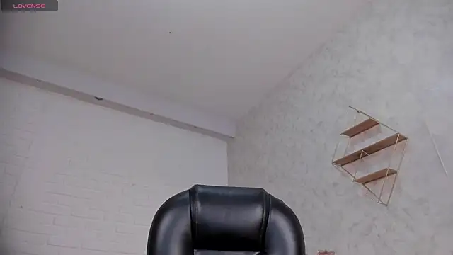 KatieNolan 1 online show from September 2025 07:08:02 PM