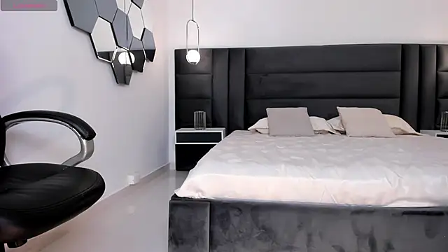 KatieNolan 1 online show from October 2025 07:26:02 PM