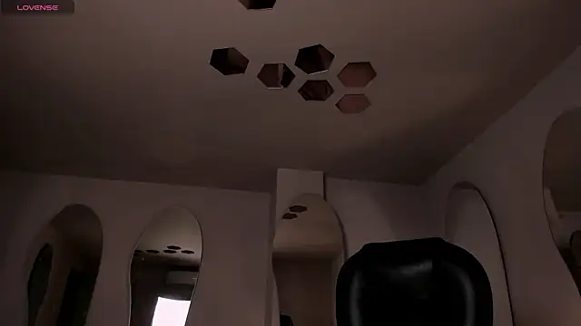 KatieNolan 1 online show from April 2026 06:43:01 PM