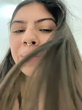 Snapshot of Argentiiniita chatting on December 2024 09:47:02 PM Argentiiniita online show from December 2024 09:47:02 PM