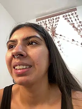 Snapshot of Argentiiniita chatting on February 2025 10:31:01 PM Argentiiniita online show from February 2025 10:31:01 PM