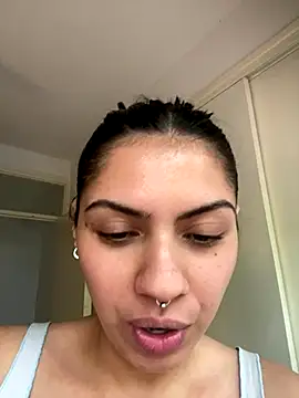 Argentiiniita online show from December 2025 08:36:01 PM